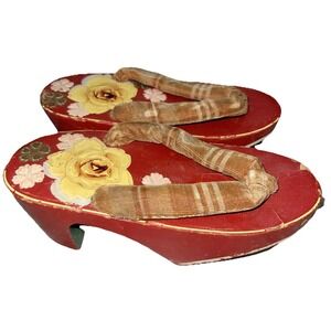 Vintage Childrens Japanese Wooden Okabo Geta Clogs Shoes Hand Painted Flowers